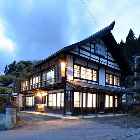 宿屋白金家 Yadoya-Shiroganeya 1日1組限定2名から8名様まで 全館貸切り 伝統的建造物の旅籠宿 Traditional Culture Experience นากาโน่ ภายนอก รูปภาพ