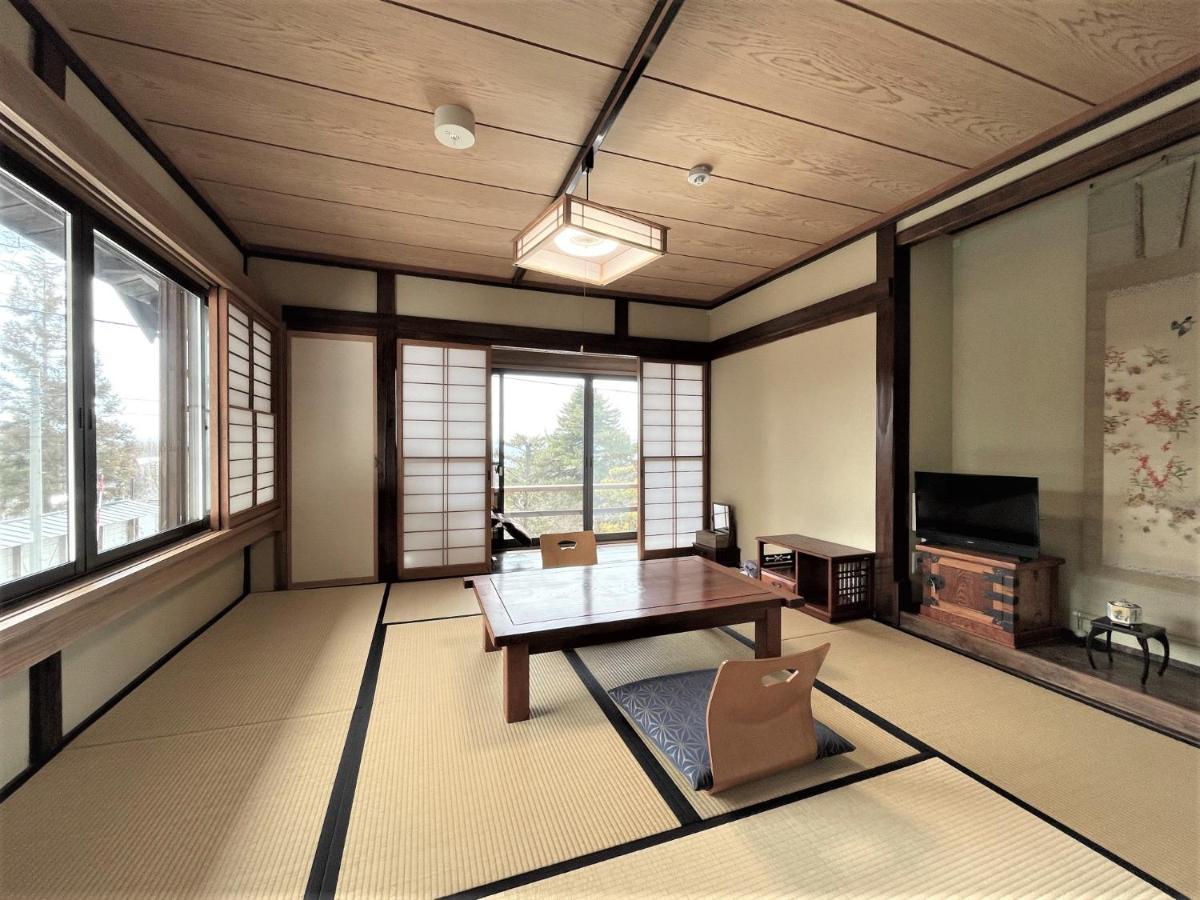 宿屋白金家 Yadoya-Shiroganeya 1日1組限定2名から8名様まで 全館貸切り 伝統的建造物の旅籠宿 Traditional Culture Experience นากาโน่ ภายนอก รูปภาพ