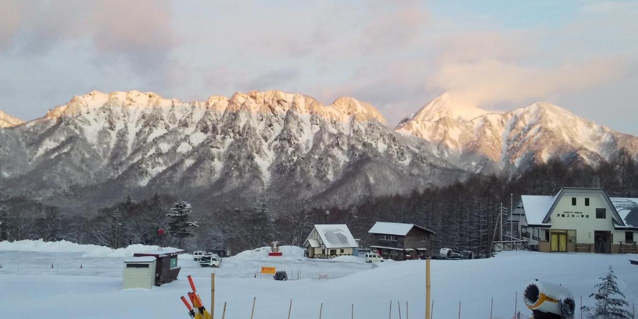 宿屋白金家 Yadoya-Shiroganeya 1日1組限定2名から8名様まで 全館貸切り 伝統的建造物の旅籠宿 Traditional Culture Experience นากาโน่ ภายนอก รูปภาพ